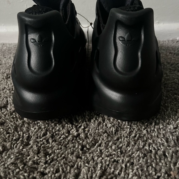 New Adidas Black Climacool Athletic Shoes - Picture 3 of 6